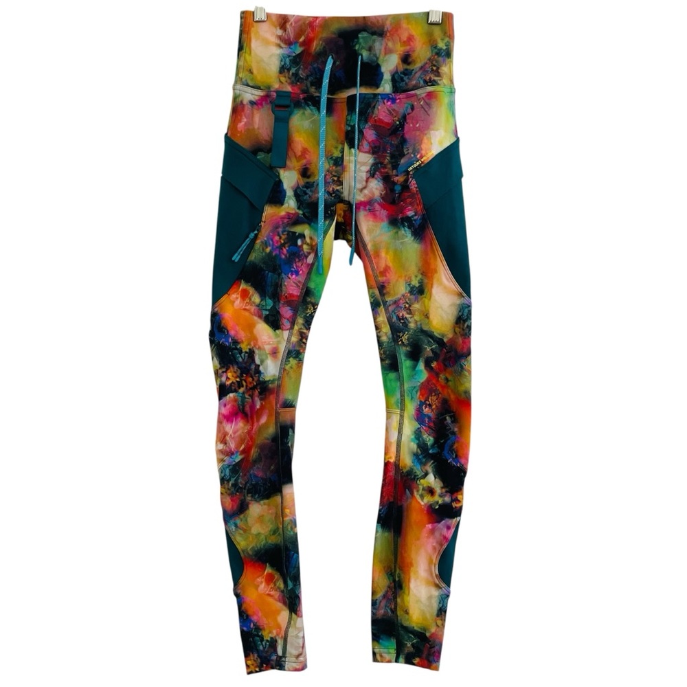 Lululemon Cargo High Rise Leggings Sz 4 Running Athleisure Work Out Yoga